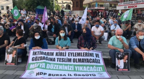 İzmir'de HDP'ye silahlı saldırı Bursa'da protesto edildi