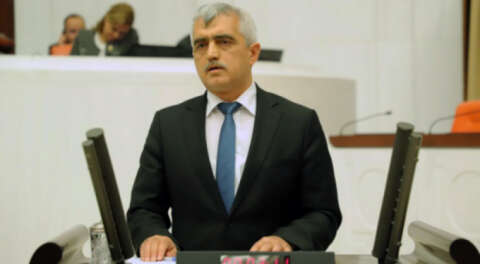 HDP'li Ömer Faruk Gergerlioğlu yeniden Meclis'te
