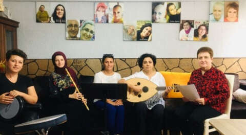 'Nisa Türk Müziği Grubu' kanser hastaları için söyleyecek