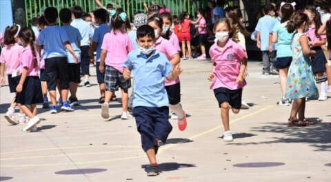 Bakan Özer: En son kapatılacak yerler okullar