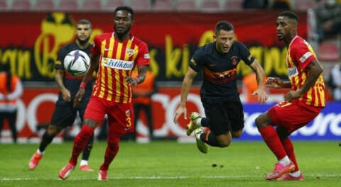 Galatasaray Kayseri'den 3-0 mağlup dönüyor
