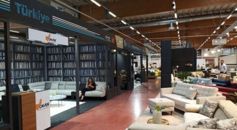 Bursalı mobilya firmaları Almanya'da fuara katıldı