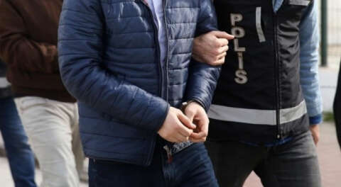 Bursa'da tefecilik operasyonunda 3 zanlı tutuklandı