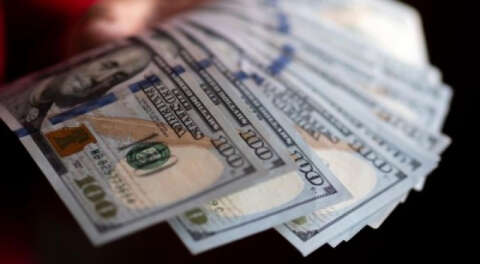 Dövizdeki artış sürüyor; Dolarda yeni zirve 9,22