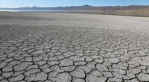 Van Gölü'ndeki kuraklık böyle görüntülendi