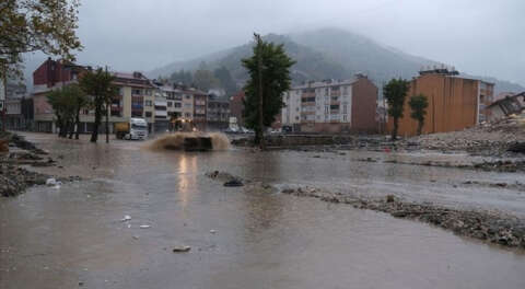 Bozkurt'un sokakları yeniden sular altında kaldı