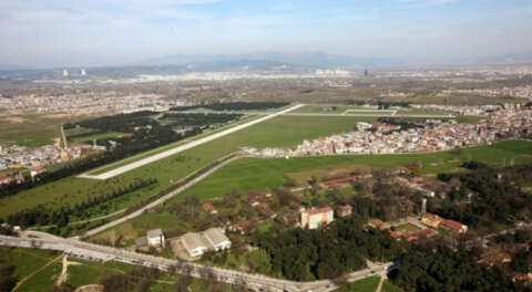 Karaca: Havaalanı arazisi Bakanlığa geri veriliyor