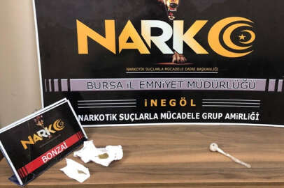 Sosyal medya canlı yayınında uyuşturucu kullandılar