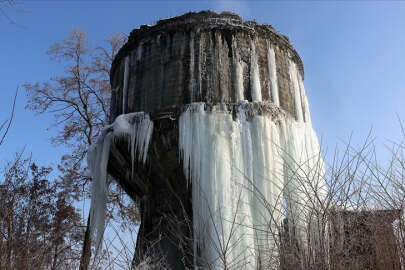 Ağrı'da gece termometreler eksi 32 dereceyi gösterdi