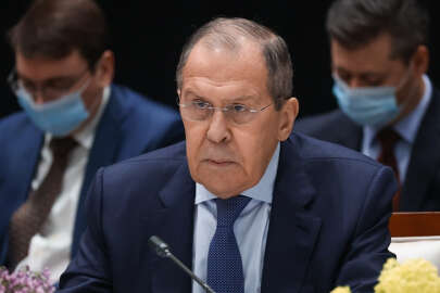 Lavrov: Ukrayna’ya saldırma niyetinde değiliz