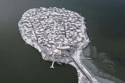 Gölyazı kar yağışıyla farklı güzelliğe büründü