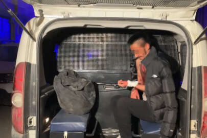 Bursa'da aile faciası; Annesini öldürdü, kız kardeşini ağır yaraladı