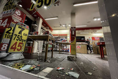 Bursa'da 14 saniyede 100 bin liralık cep telefonu hırsızlığı