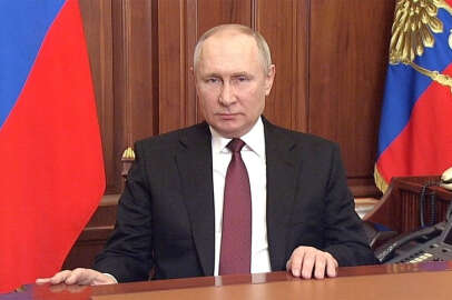 Putin'den Ukrayna ordusuna: İktidarı elinize alın