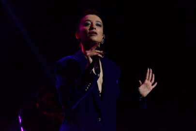 Şarkıcı Melike Şahin, Bursa'da konser verdi