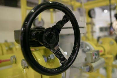 Doğalgaza büyük zam; Sanayide yüzde 50, konutlarda yüzde 35