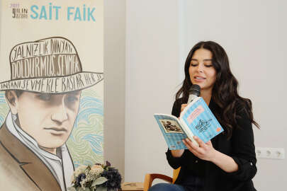 Çocuklar oyuncu Ela Yörüklü’den Sait Faik hikâyesi dinlediler