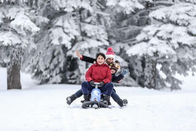 Anadolu'da kayak keyfi ilkbaharda da sürüyor