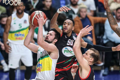 Frutti Extra Bursaspor'dan play-off için önemli galibiyet