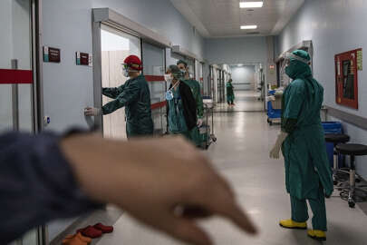 Salgında vaka ve ölüm sayılarındaki düşüş sürüyor