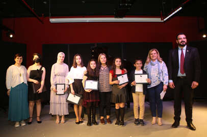 Nilüfer'de alkışlar genç yeteneklere 