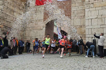 Tarihi Kent Koşusu'nun birincileri belli oldu