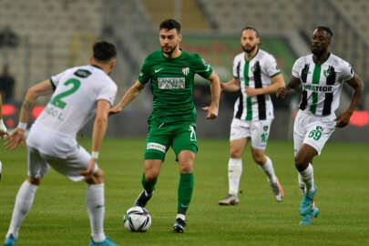 Bursaspor, Denizlispor galibiyeti ile umutlarına tutundu