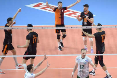 Büyükşehir Efeleri Galatasaray'a 3-0 yenildi