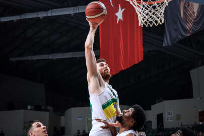 Frutti Extra Bursaspor, HDI Sigorta Afyon Belediyespor'u farklı yendi