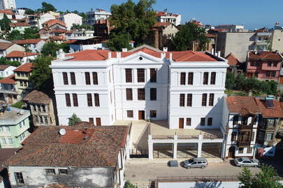 Muazzez İlmiye Çığ'ın adı Taş Mektep Akademi'de yaşatılacak