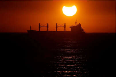 2022 yılının ilk güneş tutulması gerçekleşti