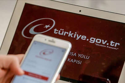 e-Devlet'in hacklendiği iddiasıyla gazetecileri dolandırmaya çalışan şüpheli Bursa'da yakalandı