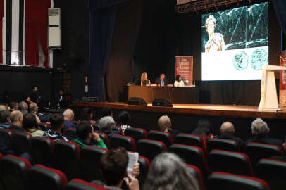 Mudanya'da 6. Uluslararası Türkiye Mozaik Korpusu Sempozyumu 