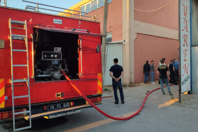 İnegöl'de mobilya fabrikasında patlama; 2 yaralı