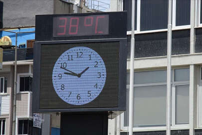 Ege'de 40 dereceye yaklaşan sıcaklıklar bunaltıyor