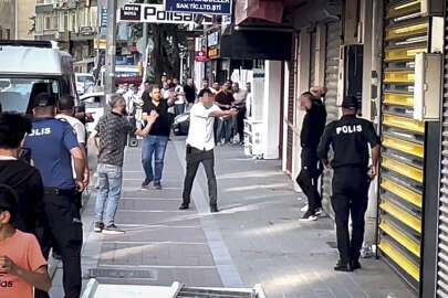 Bursa'da dehşet anları; Polise teslim olmamak için yanındaki kadını tabancayla rehin aldı