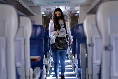 Toplu taşımada maske zorunluluğu kalktı