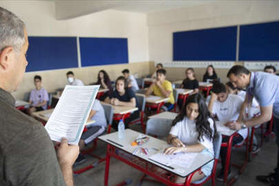 LGS kapsamındaki merkezi sınav iki oturumda yapıldı