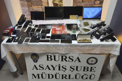 Bursa merkezli "sazan sarmalı" operasyonunda 21 gözaltı