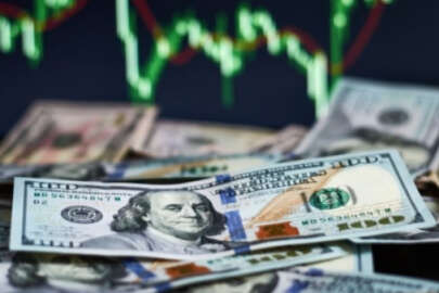 Dolardaki yükseliş sürüyor; 16,70 lirayı aştı!