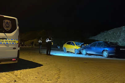 Aracını düğündeki davetlilerin üzerine sürdü; 20 yaralı