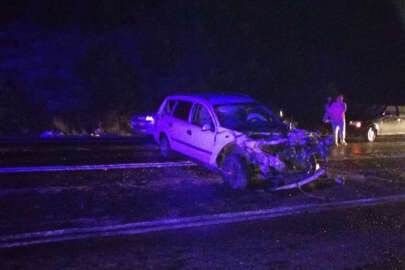 Bursa'da kamyonet ile otomobilin çarpışması sonucu 1 kişi öldü