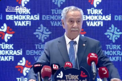 Bülent Arınç: Korkuyorlar, 'kral çıplak' demenin zamanıdır