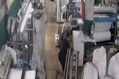 Telefonunu çaldığı tekstil işçisine silah doğrulttu