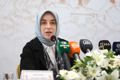 Özlem Zengin, Bursa'da Balkan derneklerinin temsilcileriyle buluştu