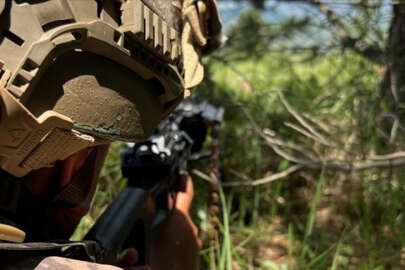 Van'da EYP tuzağı; Bir asker şehit oldu, bir asker yaralandı