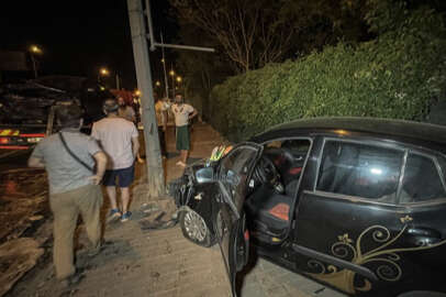 Kaza yapan araca çarpmamak isterken kaza yaptı