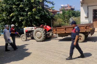 Bursa'da dedesinin kullandığı traktörün altında kalan 7 yaşındaki çocuk öldü