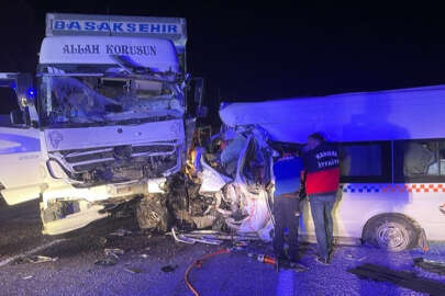 Sivas'ta katliam gibi kaza; 7 ölü, 9 yaralı