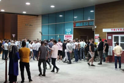 Bir kadını öldürdükten sonra kendini vuran kişi öldü